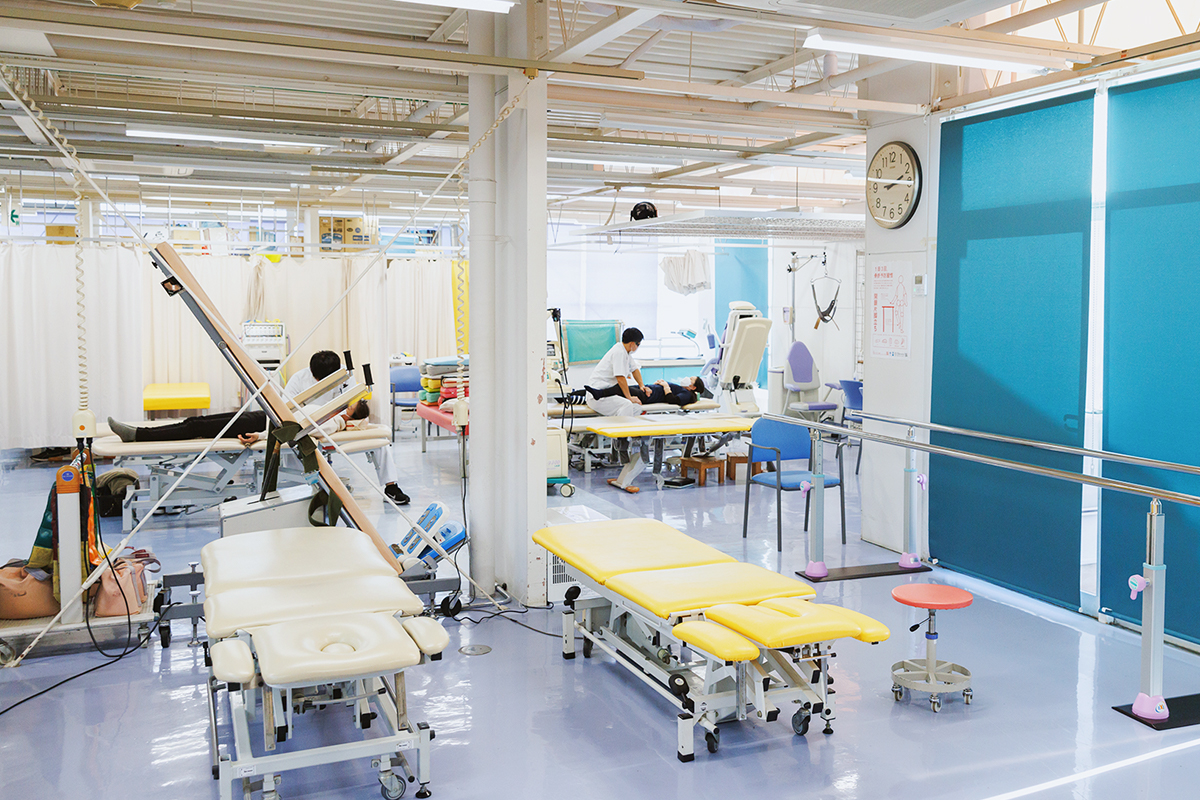 リハビリテーション部門